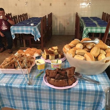 Hotel Ferreira 아파레시다 외부 사진