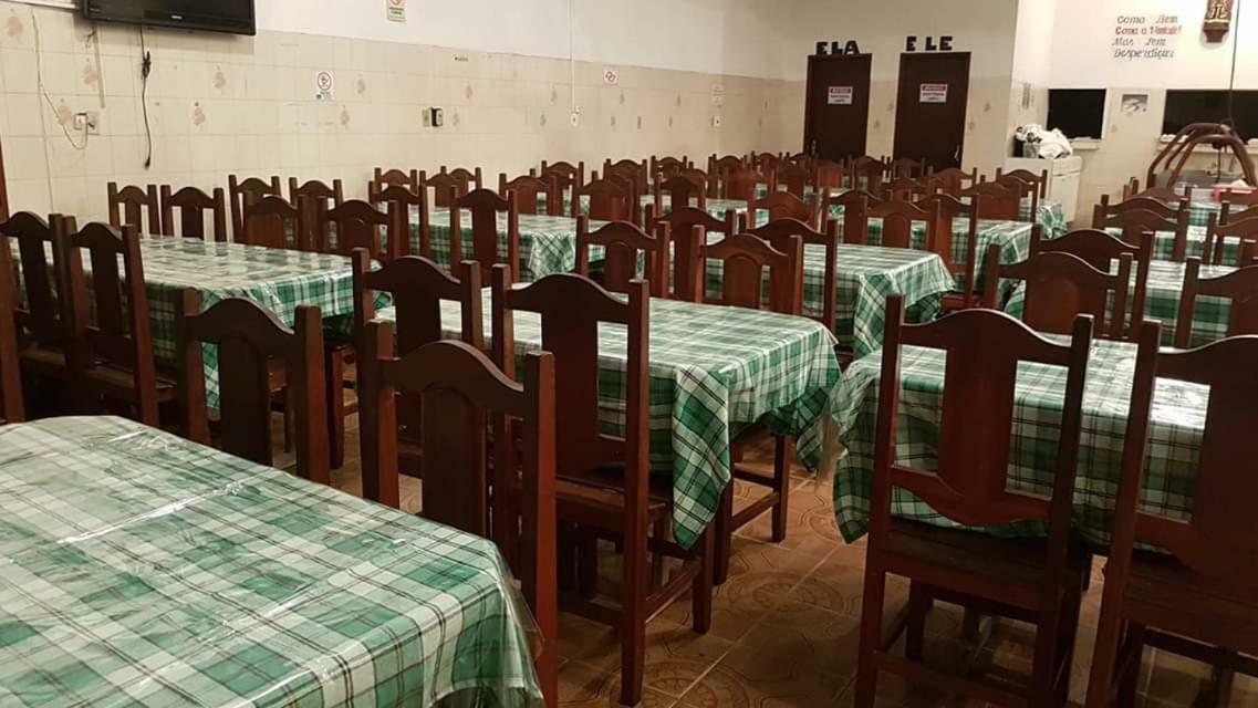 Hotel Ferreira 아파레시다 외부 사진