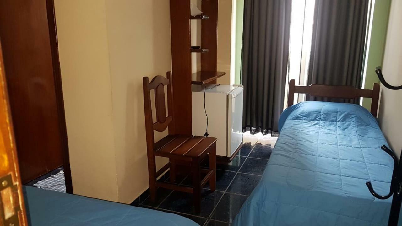 Hotel Ferreira 아파레시다 외부 사진
