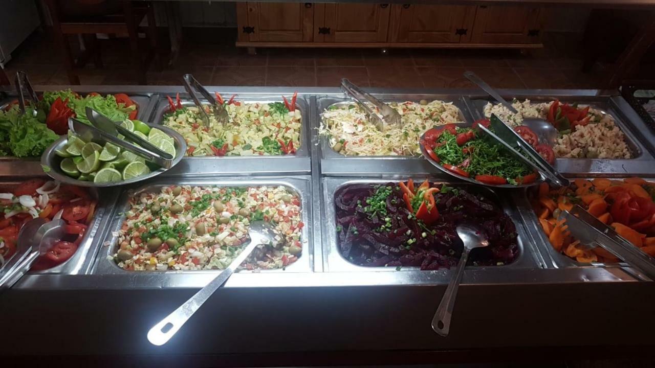 Hotel Ferreira 아파레시다 외부 사진