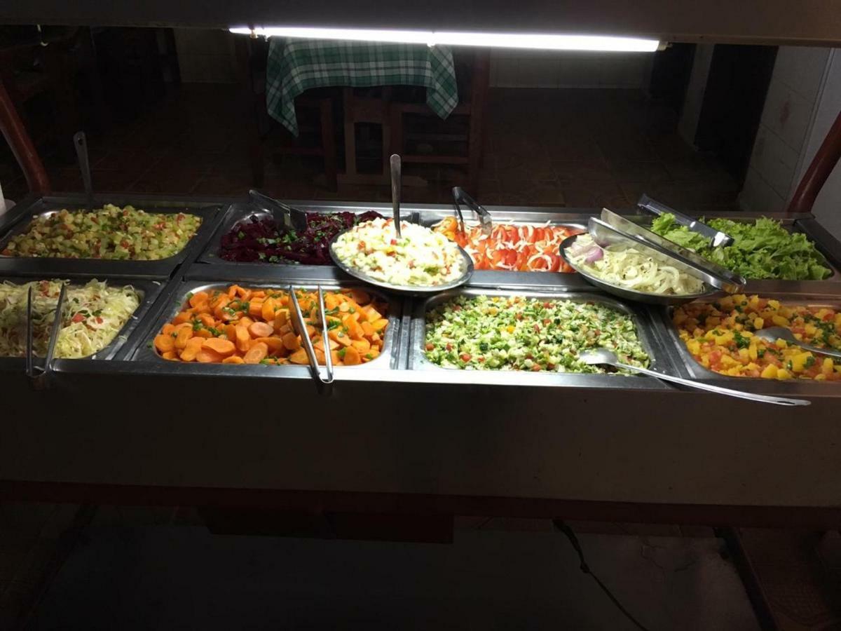 Hotel Ferreira 아파레시다 외부 사진