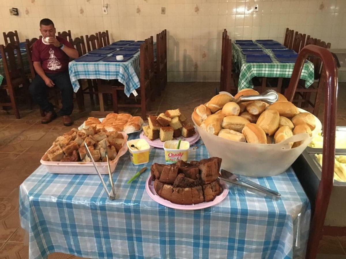 Hotel Ferreira 아파레시다 외부 사진